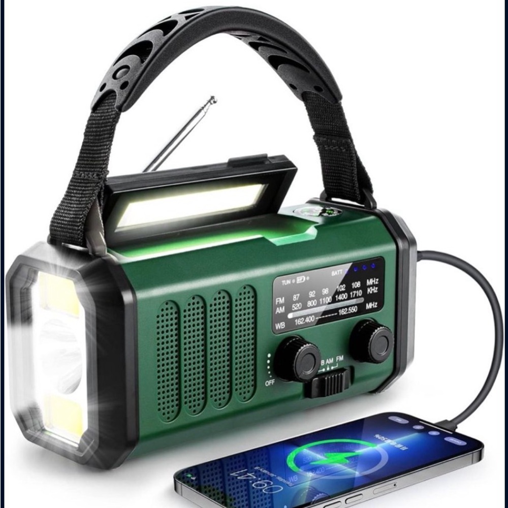 10000mAh Hand Crank Radio, NOAA
Weather Radio with AM/fm